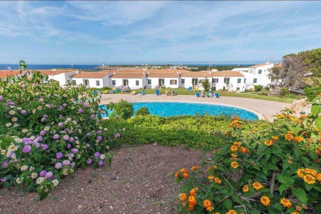 Lovely Hideaway With Pool And White Sand Beach Arenal d'en Castell Exterior foto