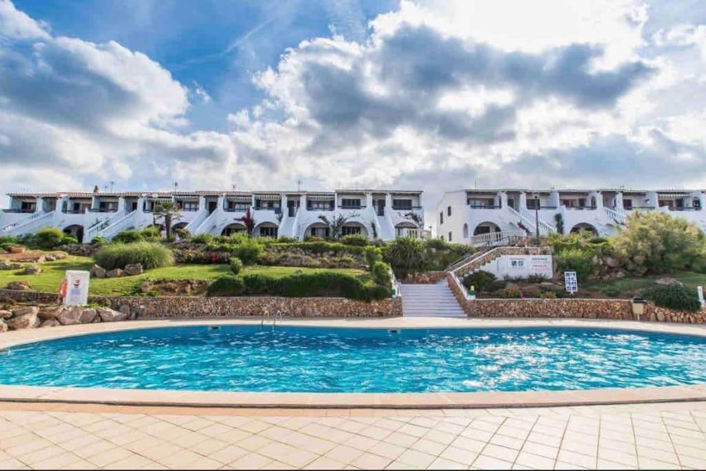 Lovely Hideaway With Pool And White Sand Beach Arenal d'en Castell Exterior foto